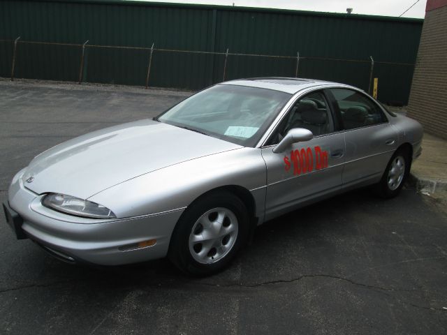 1999 Oldsmobile Aurora Base