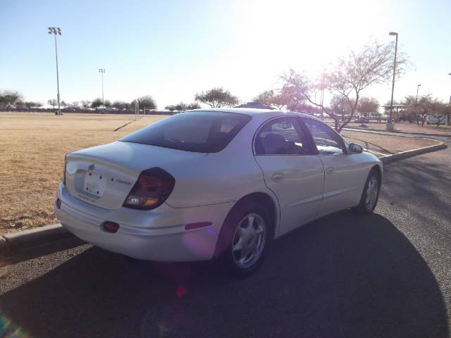 2001 Oldsmobile Aurora Unknown