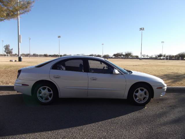 2001 Oldsmobile Aurora Unknown