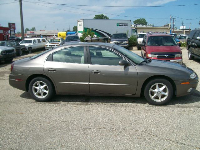 2001 Oldsmobile Aurora 111 WB AWD