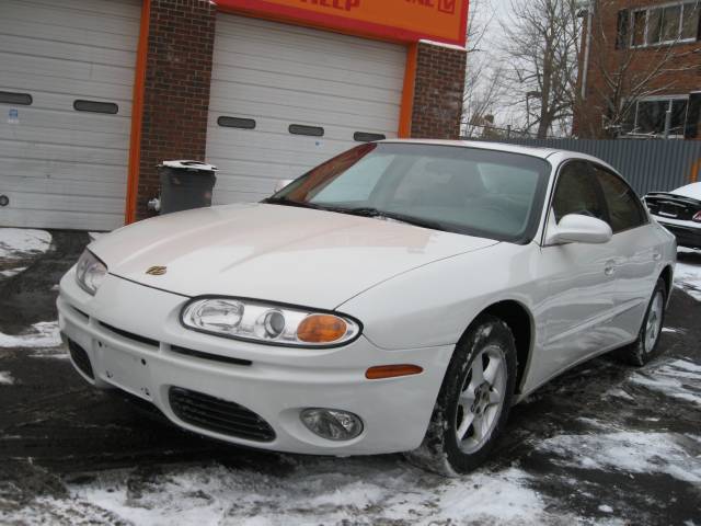 2001 Oldsmobile Aurora Base