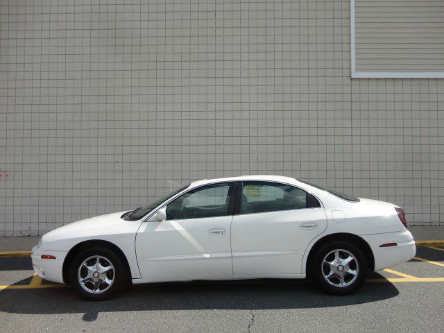 2001 Oldsmobile Aurora Hard Top Convertible 2D