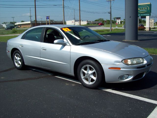 2002 Oldsmobile Aurora 111 WB AWD