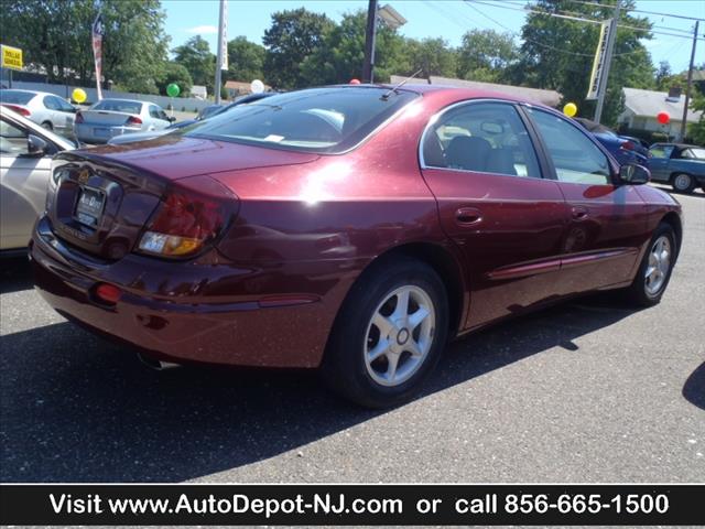 2002 Oldsmobile Aurora Base