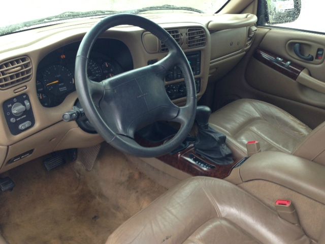 1998 Oldsmobile Bravada Base