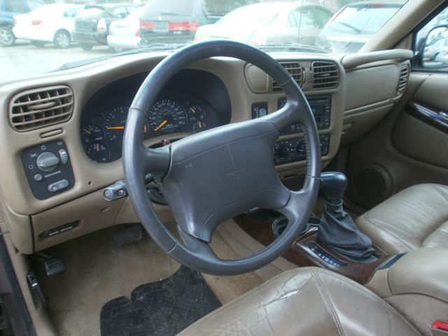 1998 Oldsmobile Bravada EX - DUAL Power Doors