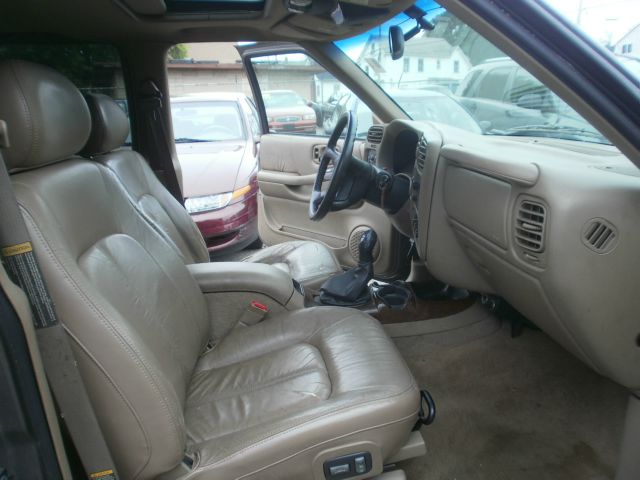 1998 Oldsmobile Bravada EX - DUAL Power Doors