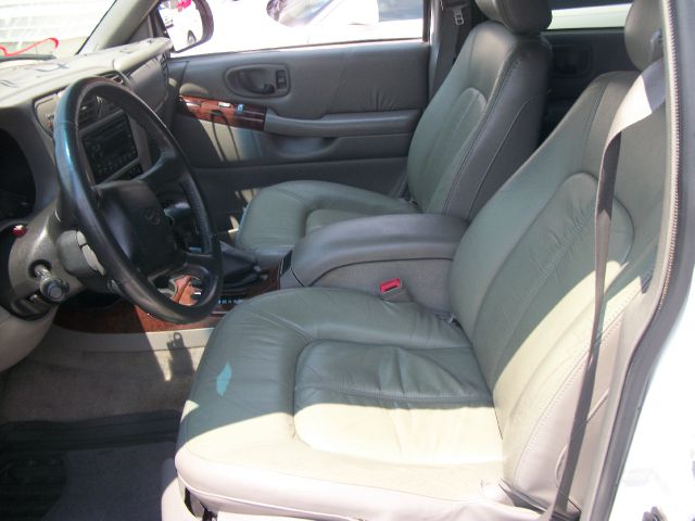 1999 Oldsmobile Bravada EX - DUAL Power Doors