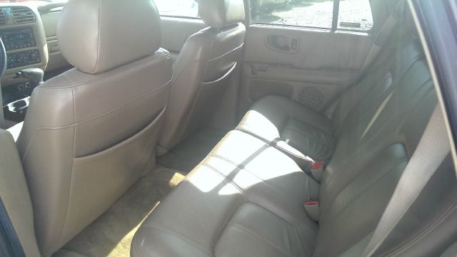 1999 Oldsmobile Bravada EX - DUAL Power Doors