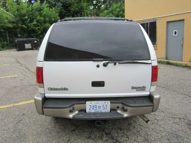 2000 Oldsmobile Bravada EX - DUAL Power Doors