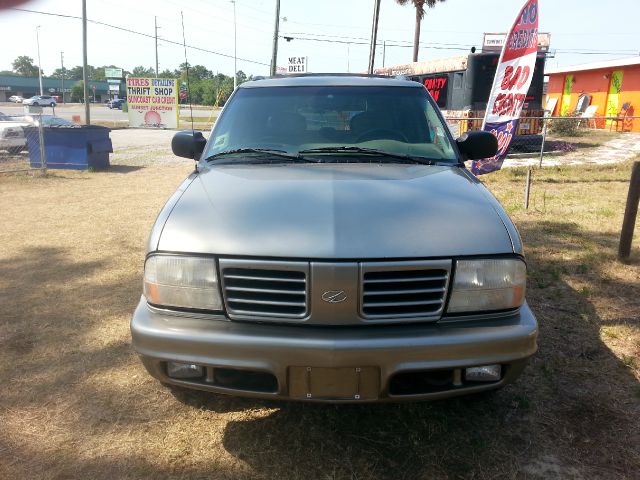 2000 Oldsmobile Bravada EX - DUAL Power Doors