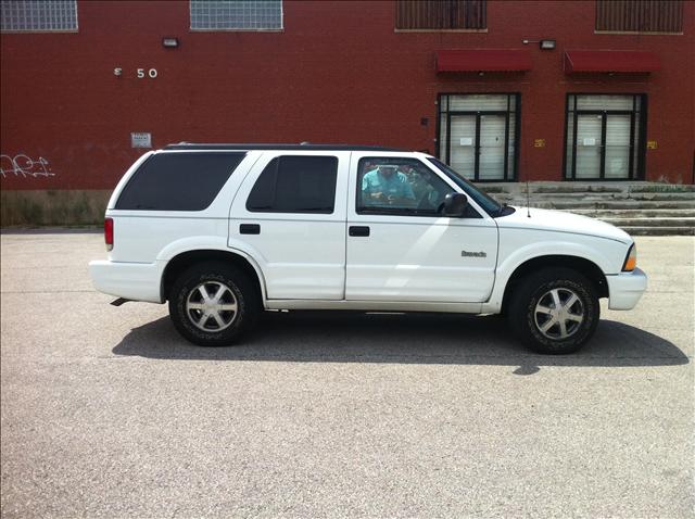 2000 Oldsmobile Bravada Unknown