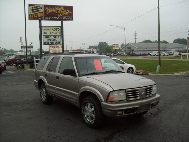 2000 Oldsmobile Bravada EX - DUAL Power Doors