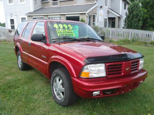 2000 Oldsmobile Bravada EX - DUAL Power Doors