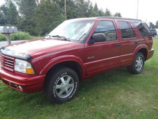 2000 Oldsmobile Bravada EX - DUAL Power Doors