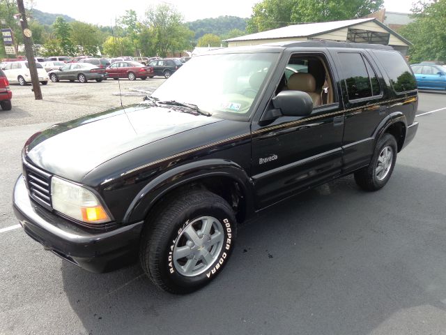 2001 Oldsmobile Bravada EX - DUAL Power Doors