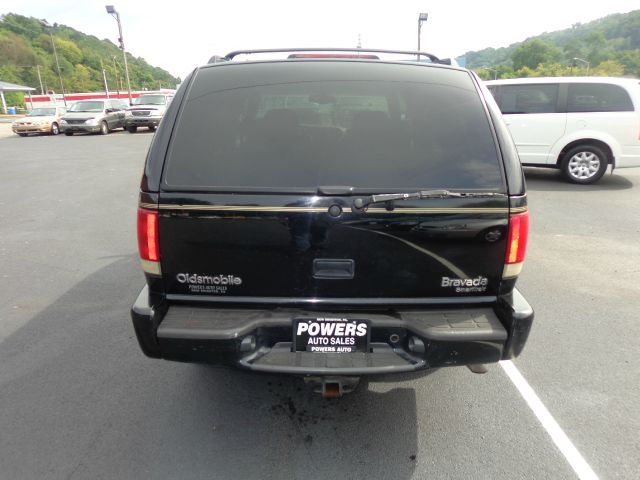 2001 Oldsmobile Bravada EX - DUAL Power Doors