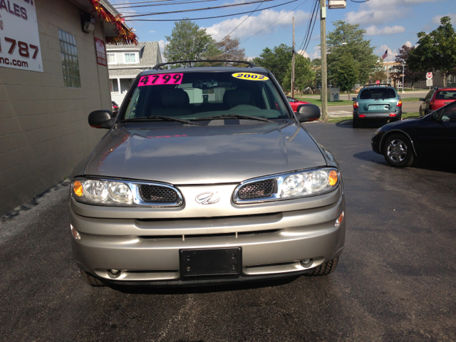 2002 Oldsmobile Bravada EX - DUAL Power Doors