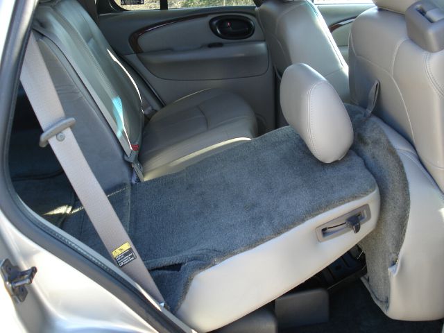 2002 Oldsmobile Bravada EX - DUAL Power Doors