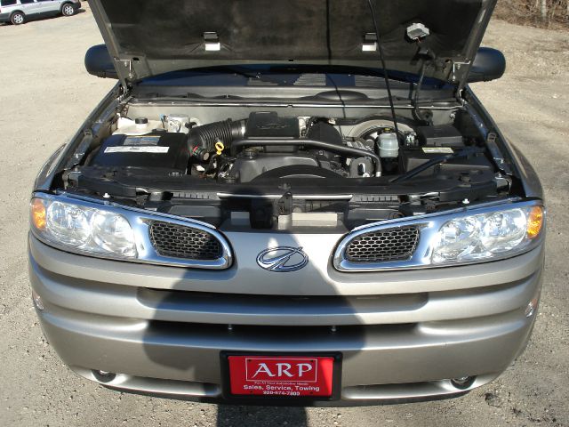 2002 Oldsmobile Bravada EX - DUAL Power Doors