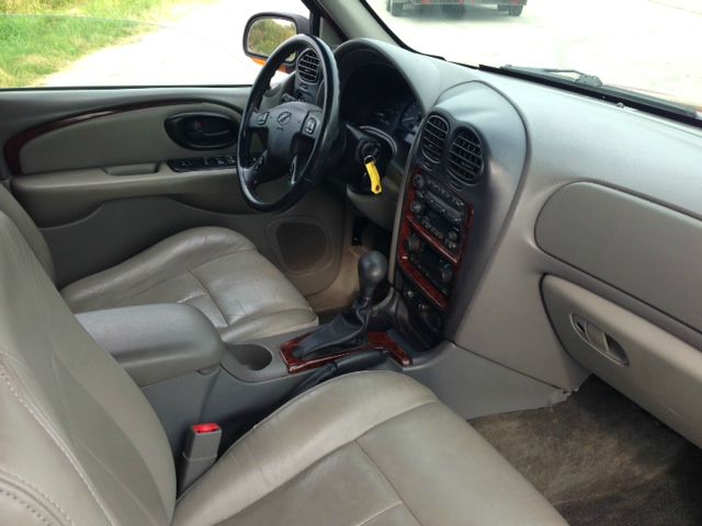 2002 Oldsmobile Bravada EX - DUAL Power Doors