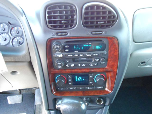 2002 Oldsmobile Bravada EX - DUAL Power Doors