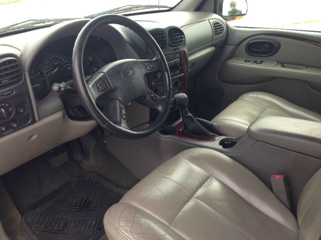 2003 Oldsmobile Bravada EX - DUAL Power Doors