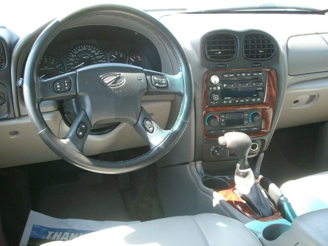 2003 Oldsmobile Bravada EX - DUAL Power Doors