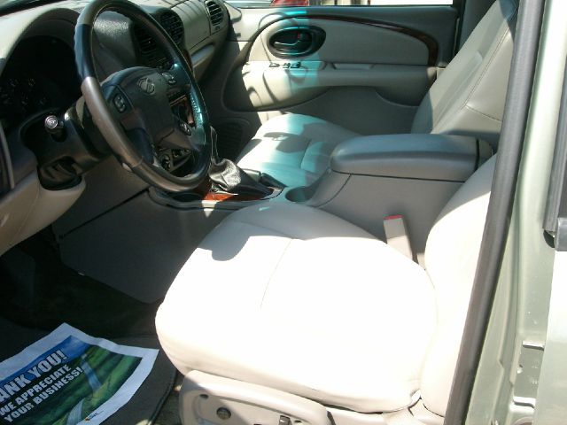 2003 Oldsmobile Bravada EX - DUAL Power Doors