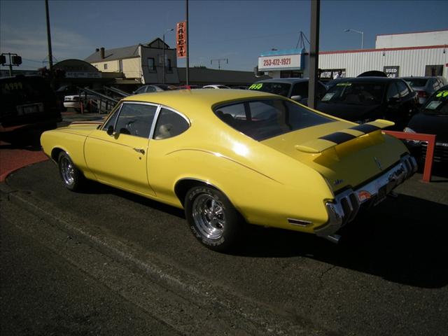 1970 Oldsmobile CUTLASS 5dr EX-L RES W/dvd/leather