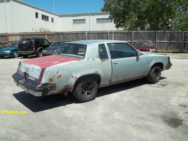 1981 Oldsmobile CUTLASS Base