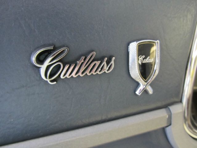 1983 Oldsmobile Cutlass Calais Special Edition V-6