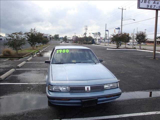 1992 Oldsmobile Cutlass Ciera XR