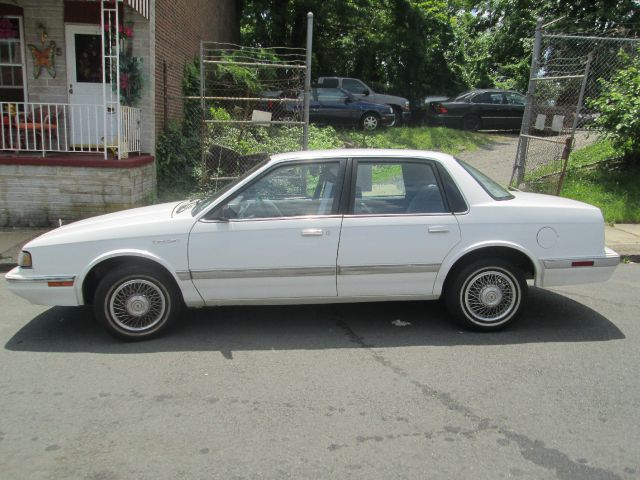 1993 Oldsmobile Cutlass Ciera 15