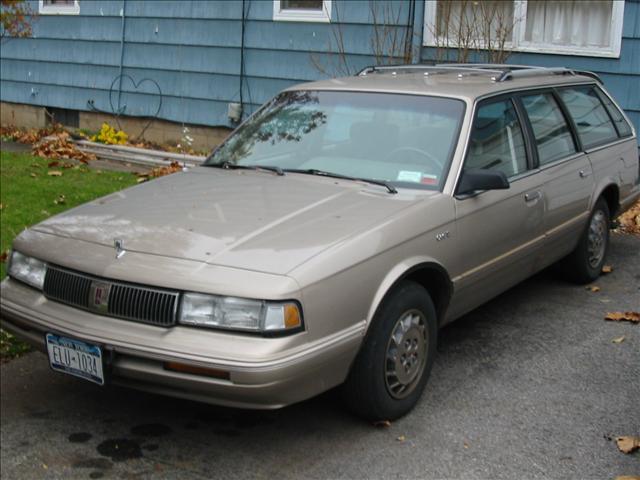 1996 Oldsmobile Cutlass Ciera LS S