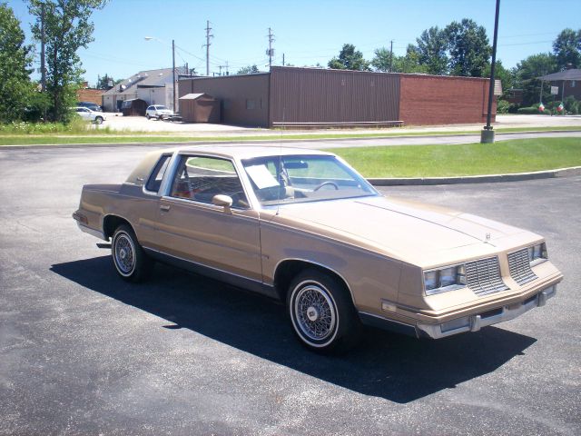 1985 Oldsmobile Cutlass Supreme GLS Special Value - Frederick Md