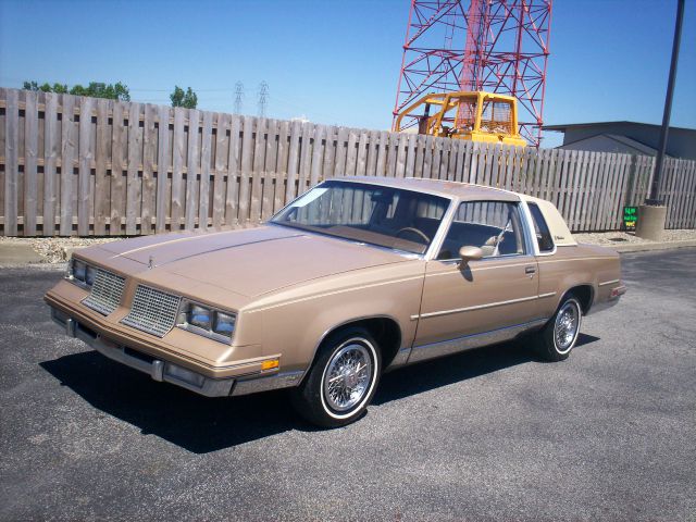 1985 Oldsmobile Cutlass Supreme GLS Special Value - Frederick Md