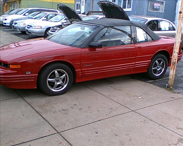 1993 Oldsmobile Cutlass Supreme XE KING CAB