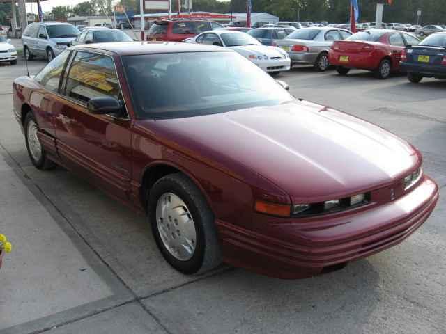 1993 Oldsmobile Cutlass Supreme LS S