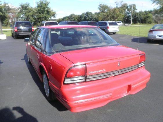 1995 Oldsmobile Cutlass Supreme 4.4i AWD Sportpremium Pkg