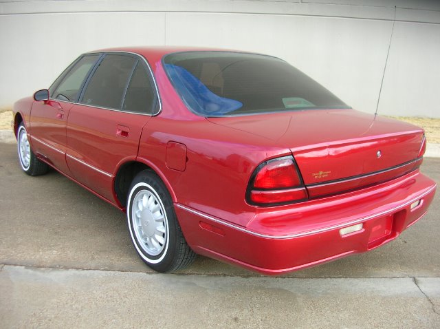 1997 Oldsmobile Eighty Eight Touring W/nav.sys