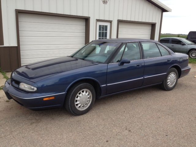 1997 Oldsmobile Eighty Eight Touring W/nav.sys