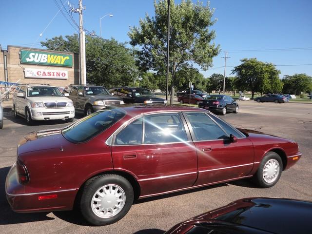 1997 Oldsmobile Eighty Eight Touring W/nav.sys