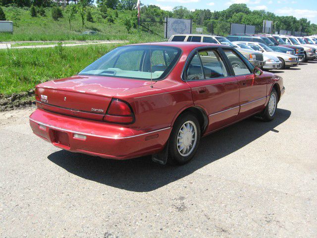 1997 Oldsmobile Eighty Eight Touring W/nav.sys