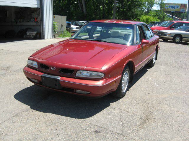 1997 Oldsmobile Eighty Eight Touring W/nav.sys