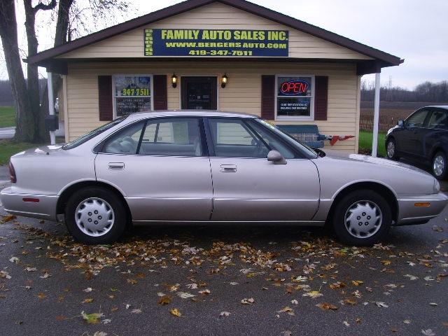 1997 Oldsmobile Eighty Eight SE Sedan