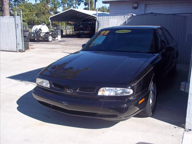 1999 Oldsmobile Eighty Eight Unknown