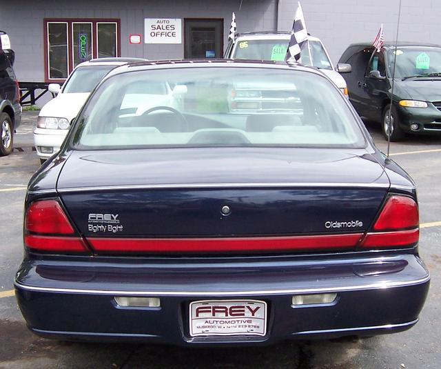 1999 Oldsmobile Eighty Eight Unknown