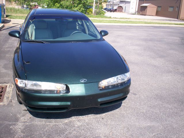 1998 Oldsmobile Intrigue S Sedan