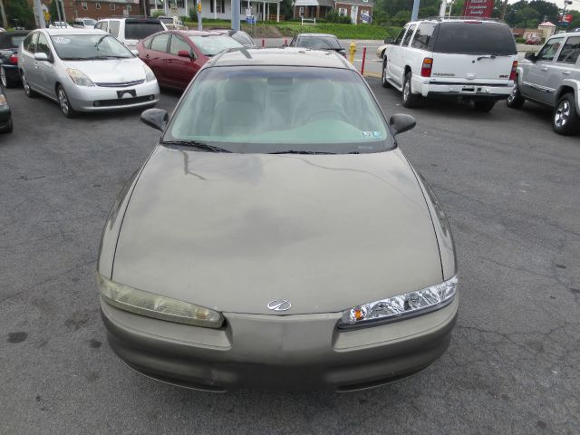 1998 Oldsmobile Intrigue S Sedan